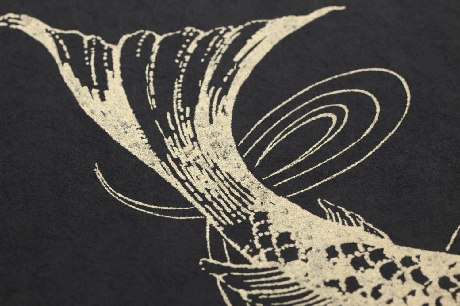 Tapete Dancing Koi Gold Schimmer 2 Tapete Dancing Koi Gold Schimmer – Bild 2