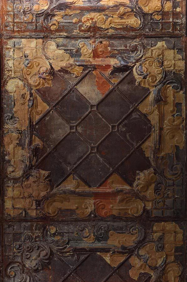 Tapete Brooklyn Tins 08 Dunkelbraun 2 Tapete Brooklyn Tins 08 Dunkelbraun – Bild 2