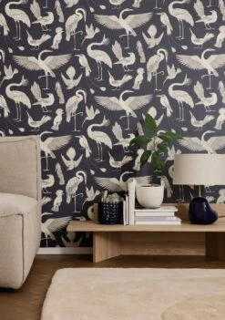 Ferm LIVING Tapete Birds Of Happiness Dunkelblau 7 Ferm LIVING Tapete Birds Of Happiness Dunkelblau -Tapetengeschäft Birds of Happyness B 420282 2880x1440