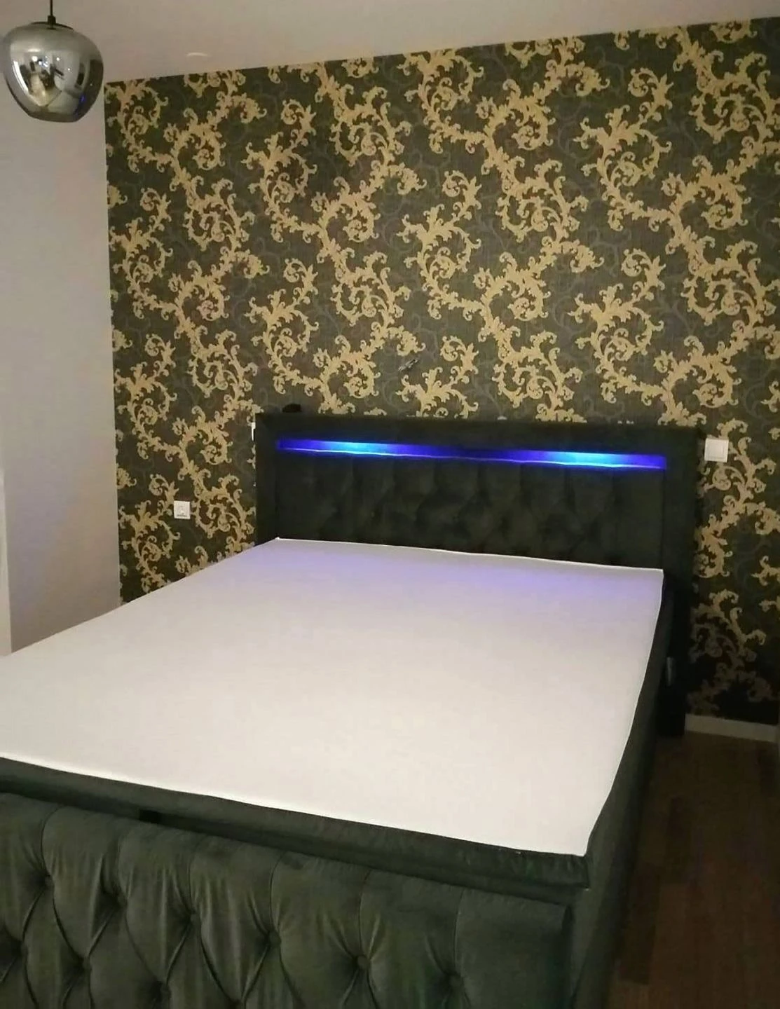 Versace Tapete Gloriosa Perlgold 5 Versace Tapete Gloriosa Perlgold - Image 5