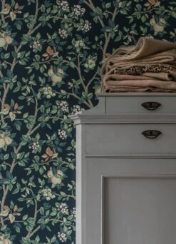 Tapete Malin Dunkelblau -Tapetengeschäft Malin B 451882 2880x1440