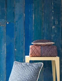 Tapete Scrapwood 36 Blau