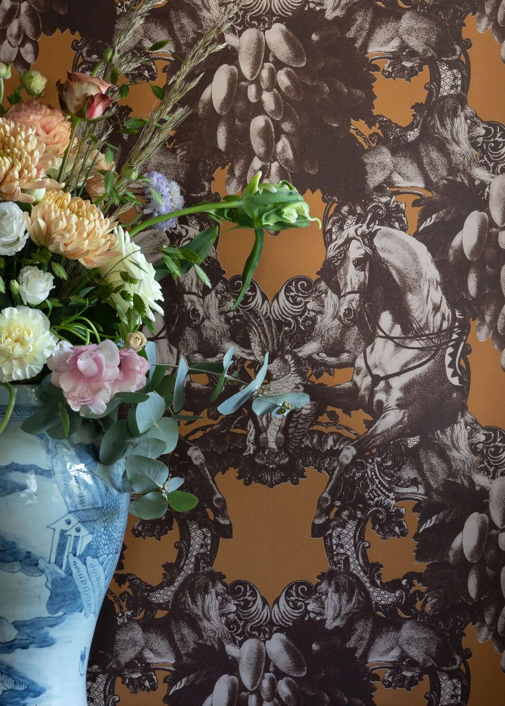 Tapete Sir Grace Ockerbraun 1 Tapete Sir Grace Ockerbraun